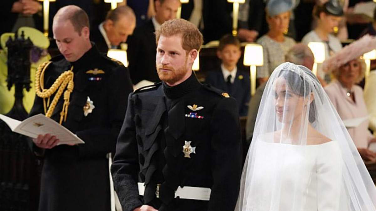 Фото платья Меган Маркл свадьба принца Гарри и Меган Маркл