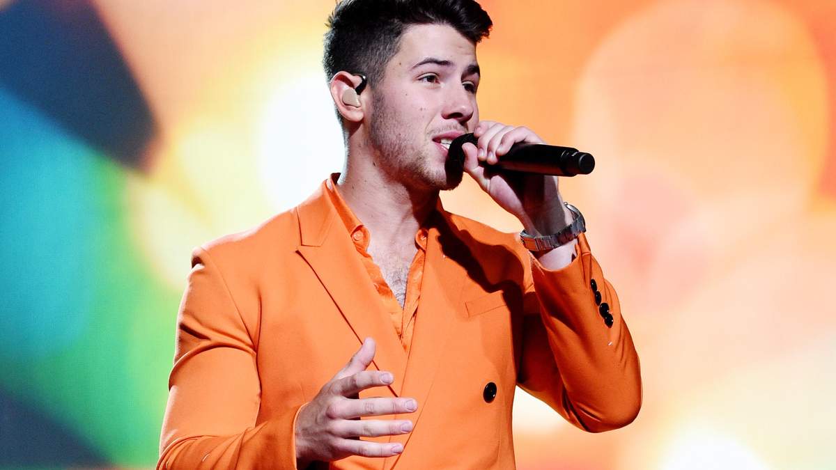 Nik Dzhonas Prazdnuet 27 Letie Samye Populyarnye Pesni Gruppy Jonas Brothers Novosti Shou Biznesa Showbiz