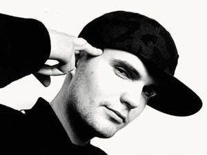 Менеджер заарештованого репера Noize MC судитиметься з міліцією. Відео Менеджер заарештованого репера Noize MC судитиметься з міліцією. Відео