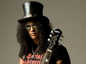 Слэш не захотел брать Кори Тейлора в Velvet Revolver 