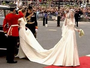 Сукню для нареченої Кейт Мідлтон пошила Сара Бертон Сукню для нареченої Кейт Мідлтон пошила Сара Бертон