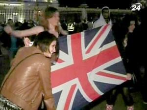 Весільна вечірка принца Вільяма та Кейт Мідлтон тривала усю ніч Весільна вечірка принца Вільяма та Кейт Мідлтон тривала усю ніч