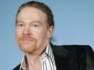 Аксель Роуз насобирал песен на три альбома Аксель Роуз насобирал песен на три альбома