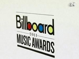 Зірки прибули на церемонію вручення Billboard Music Awards Зірки прибули на церемонію вручення Billboard Music Awards