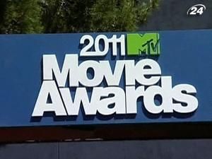Тренд від зірок церемонії "MTV Movie Awards" Тренд від зірок церемонії "MTV Movie Awards"