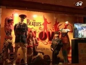 Шоу "Битлз Лав" празднует пятую годовщину Шоу "Битлз Лав" празднует пятую годовщину