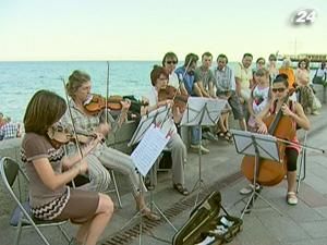 Опрятная одежда и хороший репертуар - правила для музыкантов Опрятная одежда и хороший репертуар - правила для музыкантов