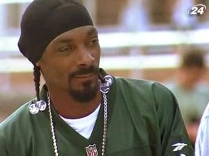 Снуп Догг планує відсвяткувати свій ювілей з бабусею Снуп Догг планує відсвяткувати свій ювілей з бабусею