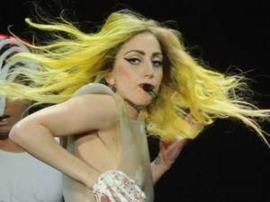 Леді Гага лідирує за кількістю прихильників в інтернеті