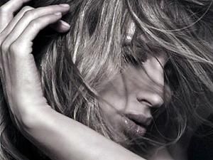 Лобода едет в Крым к Пугачевой представлять новую песню Лобода едет в Крым к Пугачевой представлять новую песню