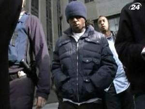 Лила Уэйна обвинили в краже хита 2010 года "Bedrock" Лила Уэйна обвинили в краже хита 2010 года "Bedrock"