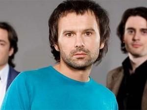 Екс-гітарист 5'nizza допомагатиме Вакарчукові з новим сольним проектом Екс-гітарист 5'nizza допомагатиме Вакарчукові з новим сольним проектом