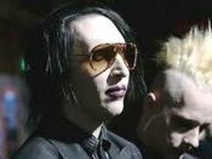 Мэрилин Мэнсон выпускает новый альбом Мэрилин Мэнсон выпускает новый альбом