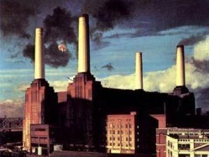Pink Floyd відтворять обкладинку з альбому "Animals"