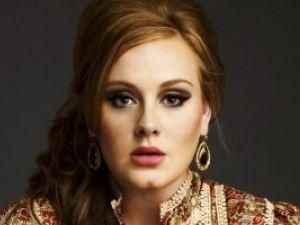 Адель напише пісню для наступного фільму про Джеймса Бонда Адель напише пісню для наступного фільму про Джеймса Бонда