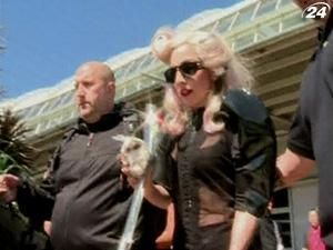 Концертный DVD Леди Гаги с выступлений в Нью-Йорке выйдет 21 ноября Концертный DVD Леди Гаги с выступлений в Нью-Йорке выйдет 21 ноября