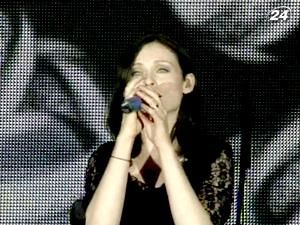 Співачка Софі Елліс-Бекстор вагітна, зірка стане матусею втретє