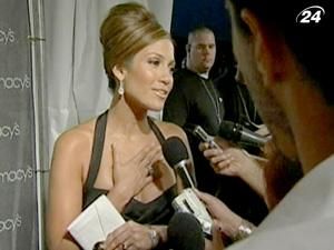 Дженніфер Лопес розплакалася на сцені під час свого концерту Дженніфер Лопес розплакалася на сцені під час свого концерту