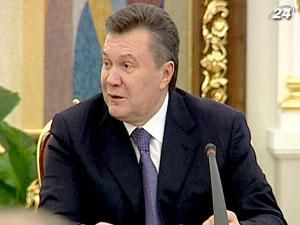 Президент пропонує слухати на радіо Павла Глазового