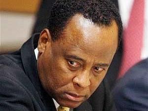 Врача Майкла Джексона приговорили к 4 годам тюрьмы Врача Майкла Джексона приговорили к 4 годам тюрьмы