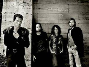 The Killers записали шестой рождественский сингл
