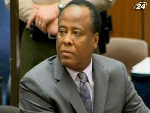 АР: Лікар Джексона Мюррей має намір оскаржити вирок АР: Лікар Джексона Мюррей має намір оскаржити вирок