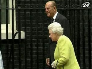 Чоловік Єлизавети ІІ, принц Філіп потрапив до лікарні Чоловік Єлизавети ІІ, принц Філіп потрапив до лікарні