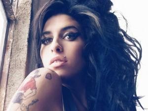 Спадок Емі Вайнхауз перейшов до її батьків Спадок Емі Вайнхауз перейшов до її батьків