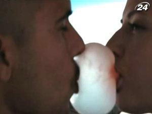 Британская группа Keane выпустила клип на песню "Silenced By The Night" Британская группа Keane выпустила клип на песню "Silenced By The Night"