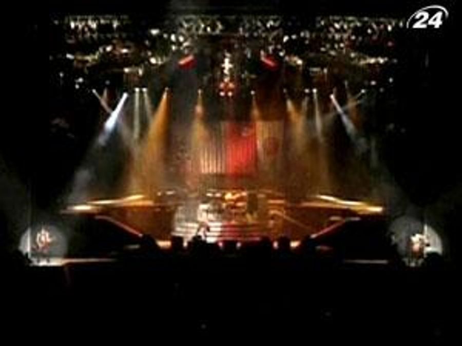 Аксель Роуз бойкотирует введение Guns N'Roses в Зал славы рок-н-ролла