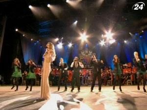 Британські зірки відвідали театралізоване дійство для Єлизавети ІІ Британські зірки відвідали театралізоване дійство для Єлизавети ІІ