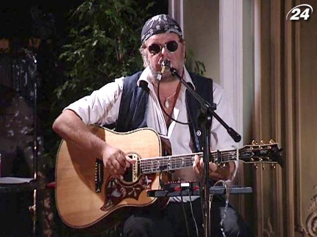 Борис Гребенщиков и группа "Аквариум" презентует в Киеве новую программу Борис Гребенщиков и группа "Аквариум" презентует в Киеве новую программу