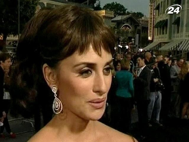 Актриса Пенелопа Крус записала песню с обладателем грэмми Мигелем Бозе Актриса Пенелопа Крус записала песню с обладателем грэмми Мигелем Бозе