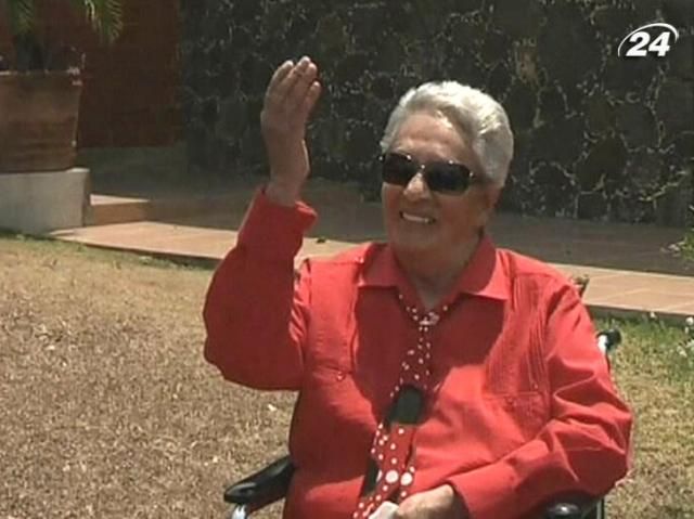 Умерла знаменитая мексиканская певица Чавела Варгас Умерла знаменитая мексиканская певица Чавела Варгас