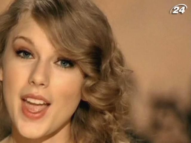 Новая пластинка Тэйлор Свифт попадет в магазины 22 октября Новая пластинка Тэйлор Свифт попадет в магазины 22 октября