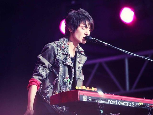 Земфіра святкує свій 36-й день народження Земфіра святкує свій 36-й день народження