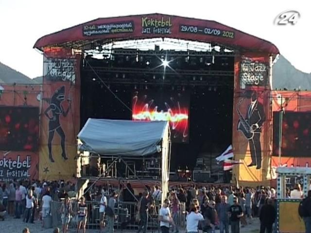 В десятый раз открывается Koktebel Jazz Festival В десятый раз открывается Koktebel Jazz Festival