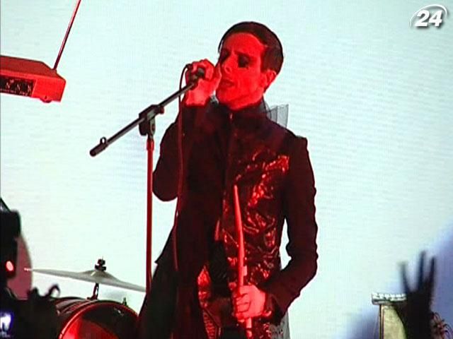 Электронная группа IAMX даст концерт в Киеве Электронная группа IAMX даст концерт в Киеве