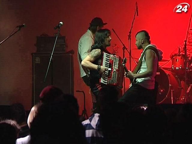 Kozak System виступили з концертом на підтримку нового альбому Kozak System виступили з концертом на підтримку нового альбому