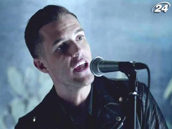 The Killers и Тим Бертон презентовали клип на сингл "Here With Me"