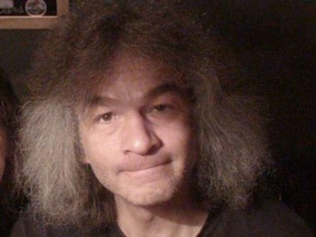 Умер экс-барабанщик группы "Аквариум" Умер экс-барабанщик группы "Аквариум"