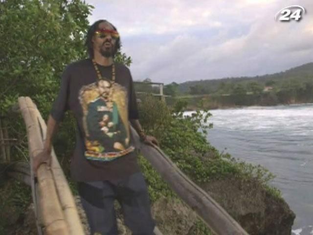 Снуп Лайон презентував відео на пісню Lighters Up Снуп Лайон презентував відео на пісню Lighters Up