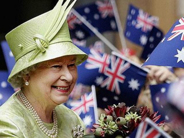 Єлизавета II повернеться до своїх обов'язків з понеділка Єлизавета II повернеться до своїх обов'язків з понеділка