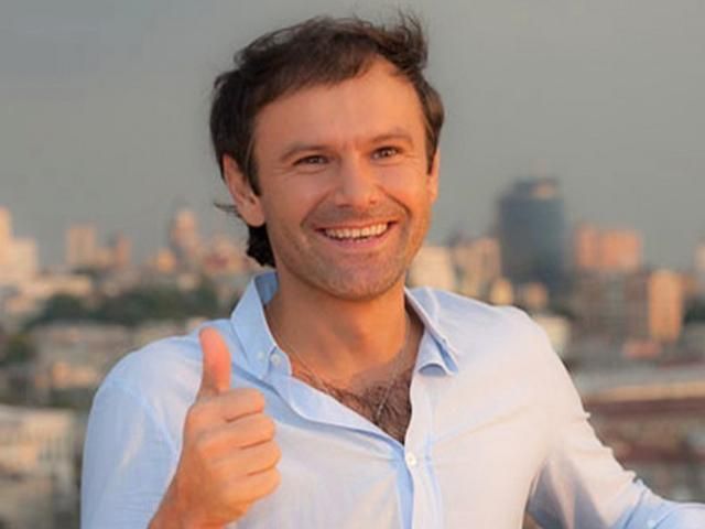 Вакарчук святкує 38-річчя Вакарчук святкує 38-річчя