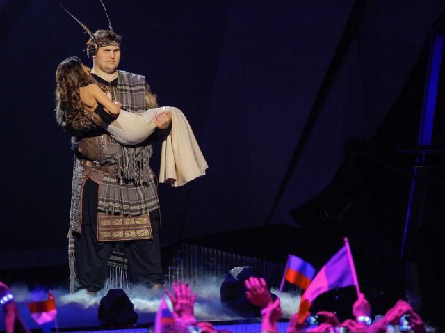 Достойно ли выступила Злата Огневич в финале "Евровидения"? (Опрос. Фото. Видео) Достойно ли выступила Злата Огневич в финале "Евровидения"? (Опрос. Фото. Видео)