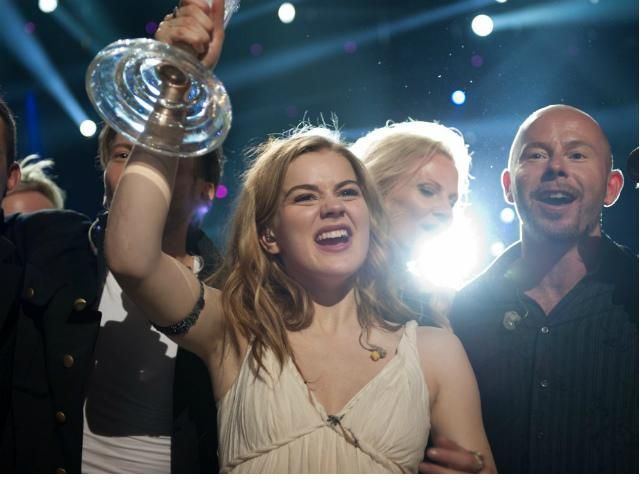 Only Teardrops - победительница "Евровидения-2013" (Видео) Only Teardrops - победительница "Евровидения-2013" (Видео)