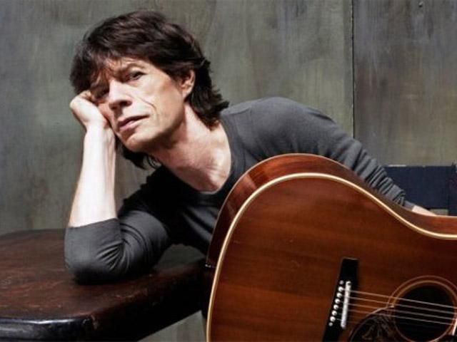 Прядь волос Мика Джаггера продали за 6 тысяч долларов Прядь волос Мика Джаггера продали за 6 тысяч долларов