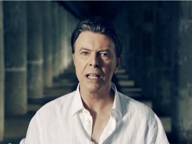 Девід Боуї презентував новий кліп без сюжету Девід Боуї презентував новий кліп без сюжету