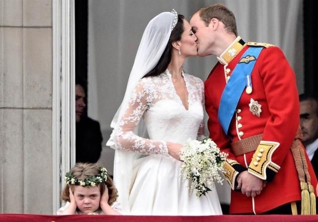 Королівські британські весілля: найяскравіші моменти 