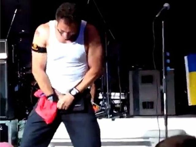 У Держдумі Росії хочуть покарати організаторів концерту Bloodhound Gang У Держдумі Росії хочуть покарати організаторів концерту Bloodhound Gang